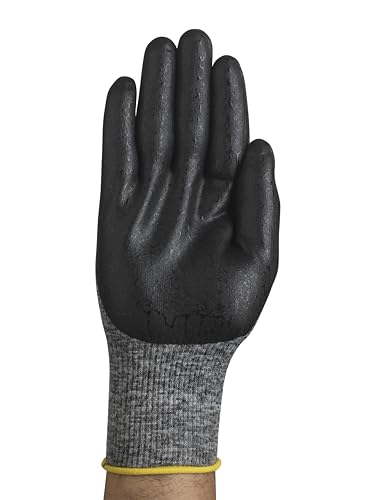 Durable yet flexible HyFlex 11-801 supports natural hand movements.