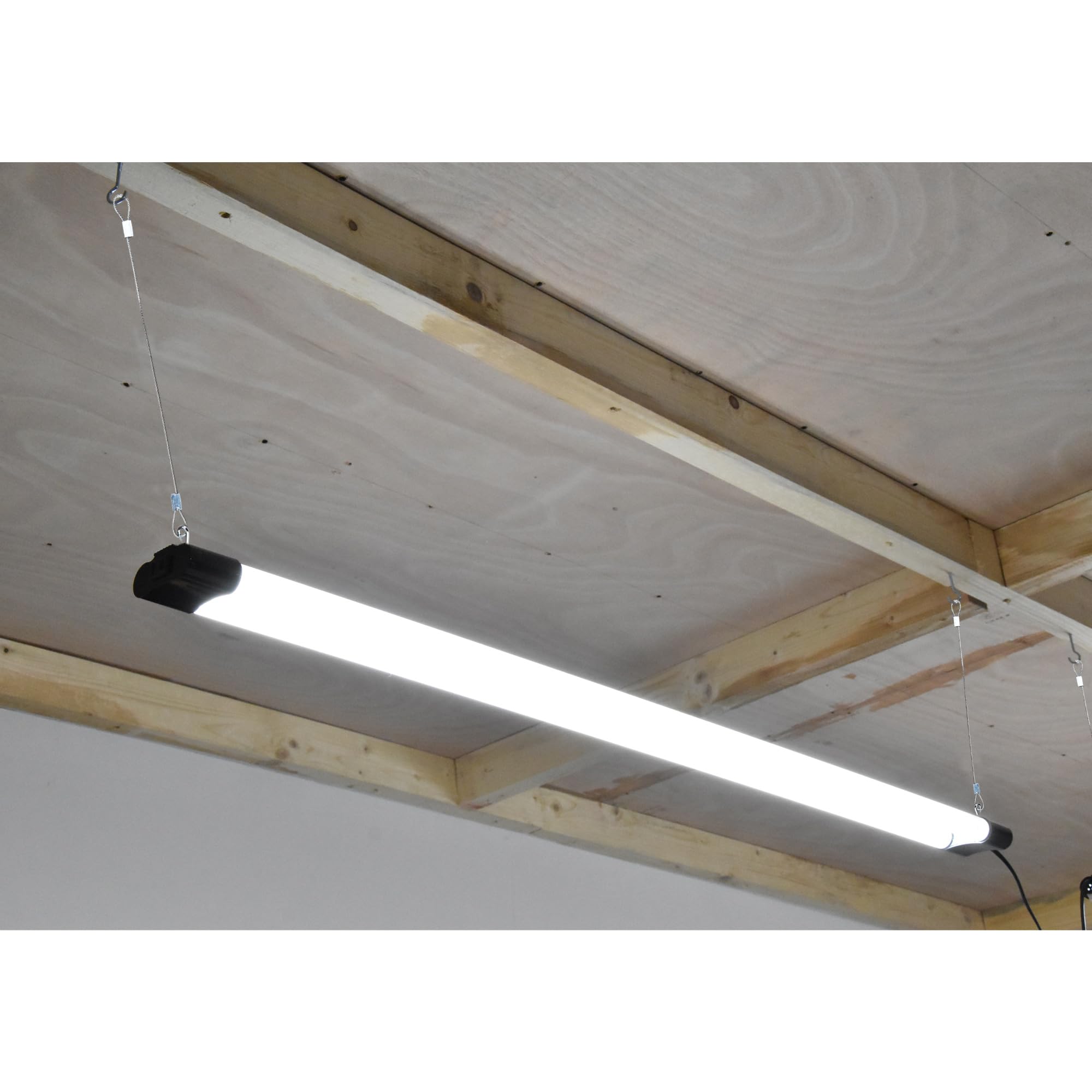 hykolity 5000K daylight garage workspace illumination for tasks and assembly