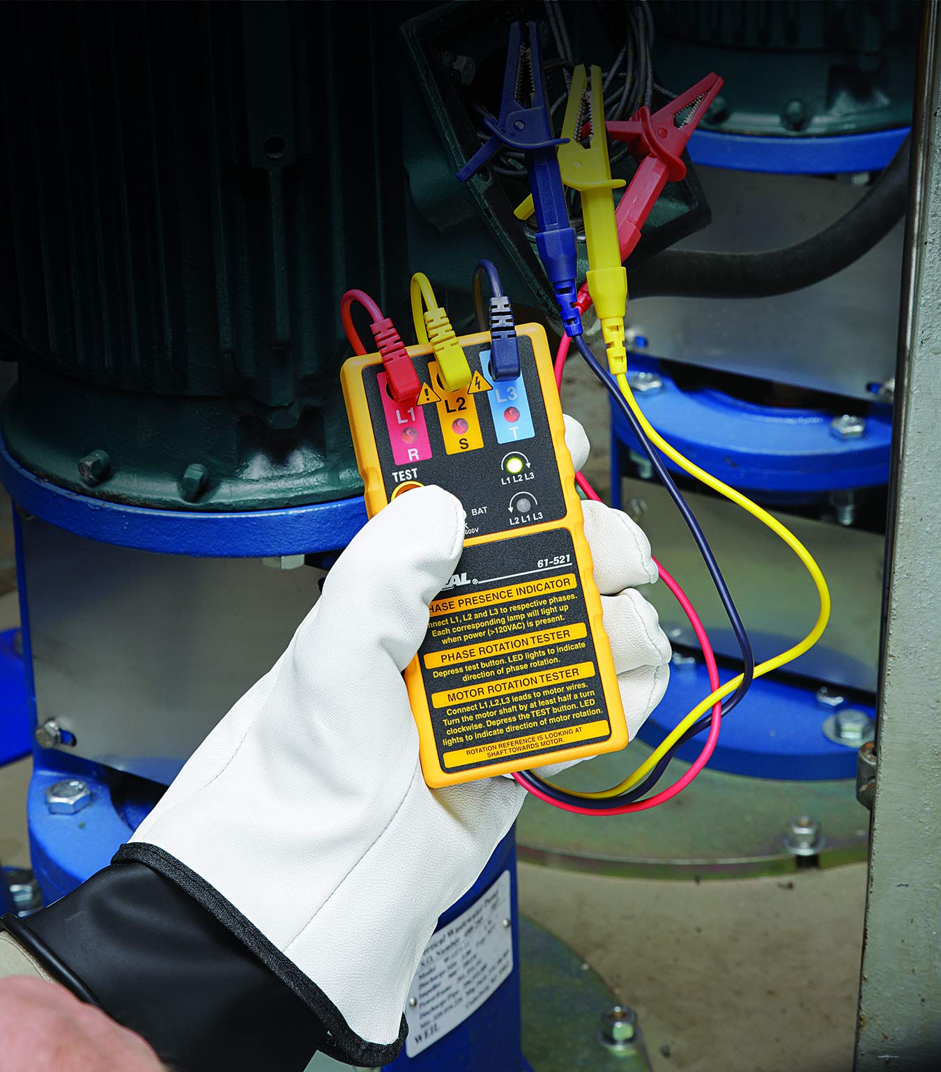 Compact tester design supports on-site motor checks