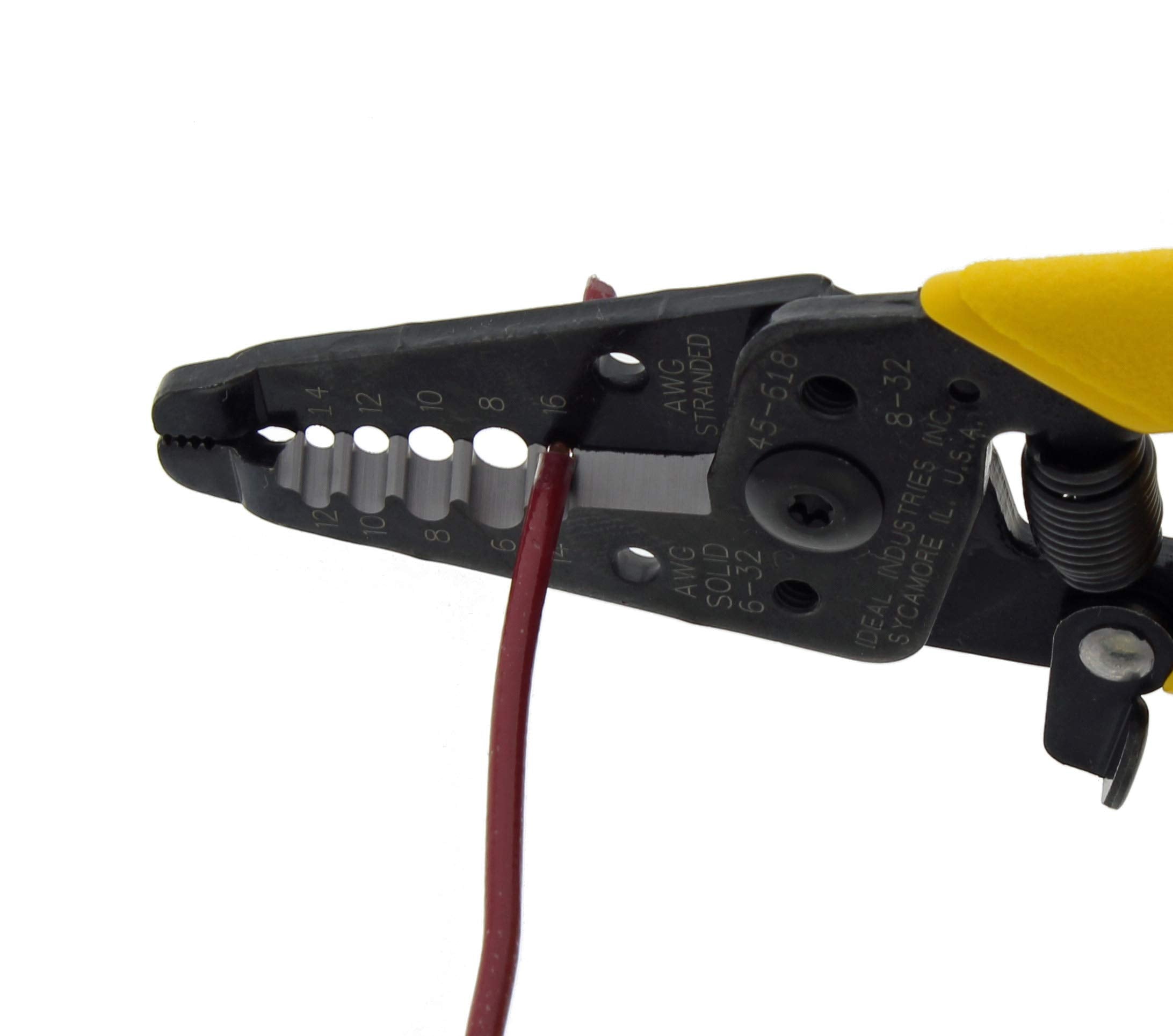 IDEAL Reflex Super T-Stripper laser-etched gauge facilitates quick wire sizing.