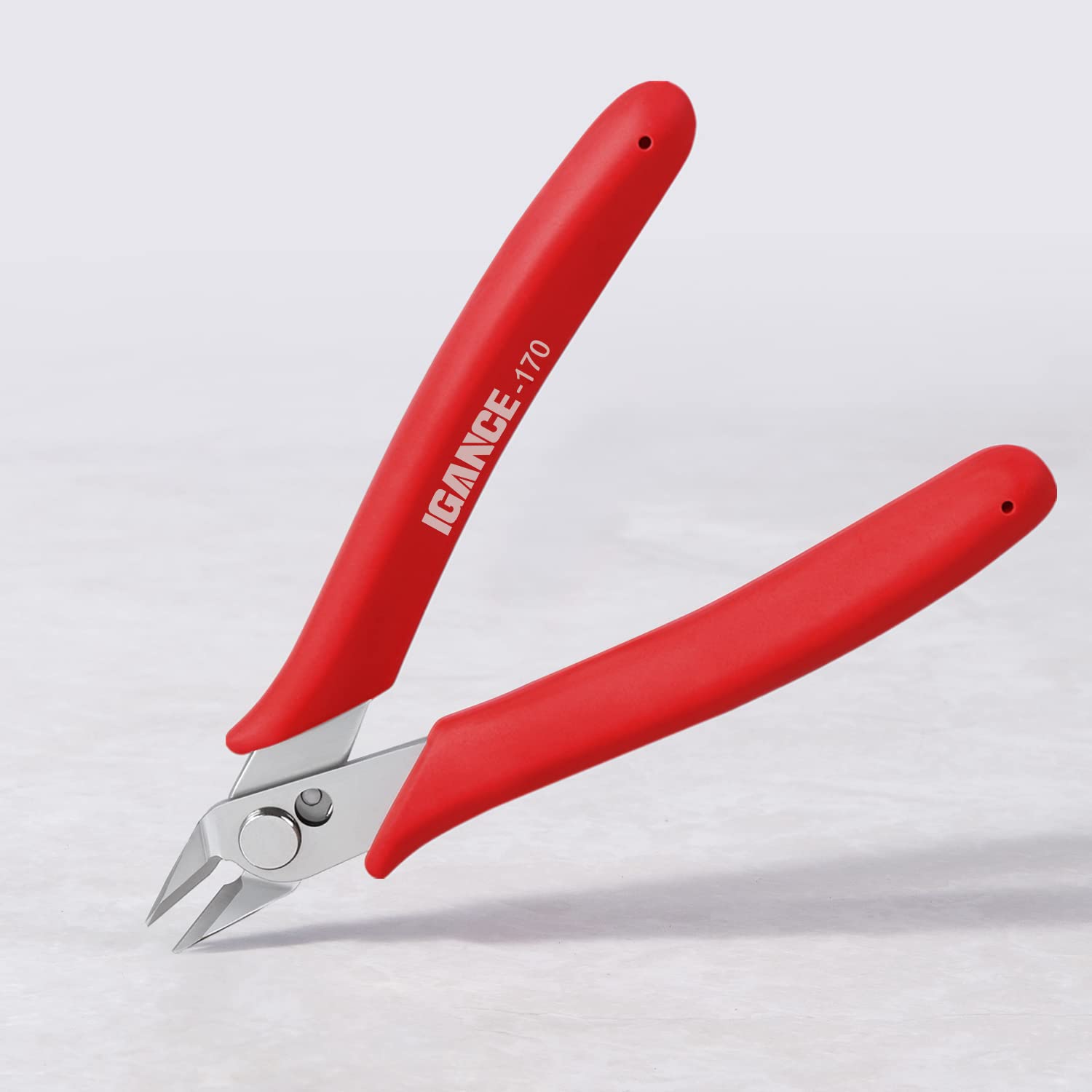 IGAN 170 flush cutters for soft wire up to 18 AWG in crafts.