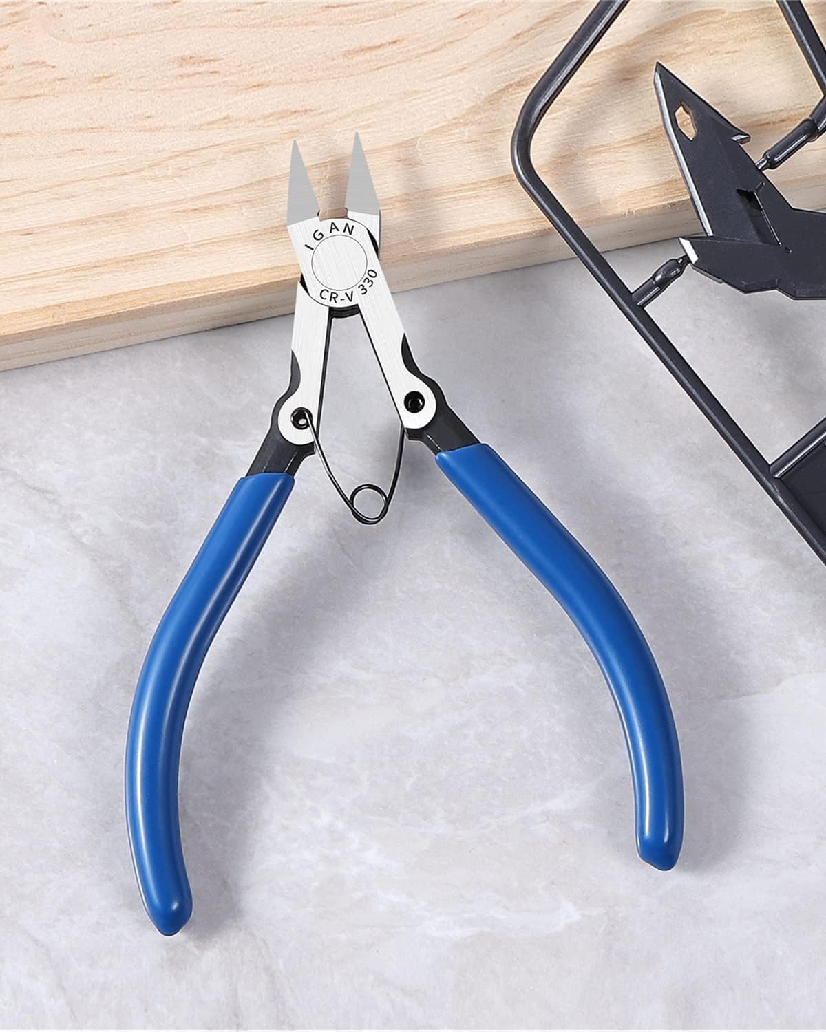 IGAN 330 comes with worry-free warranty and friendly support.