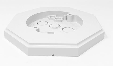 iMBAPrice 8161 UV-rated plastic delivers durable outdoor performance.