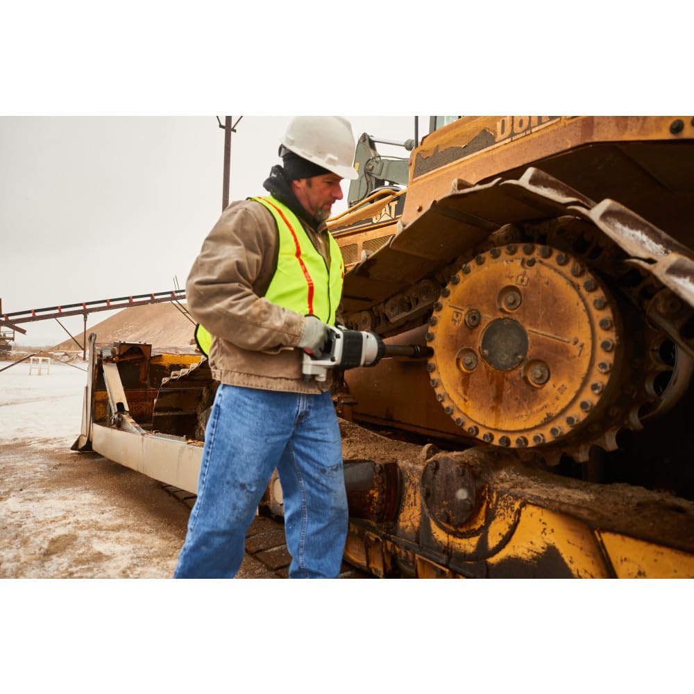 285B-6 features a protective metal housing and boot for longevity