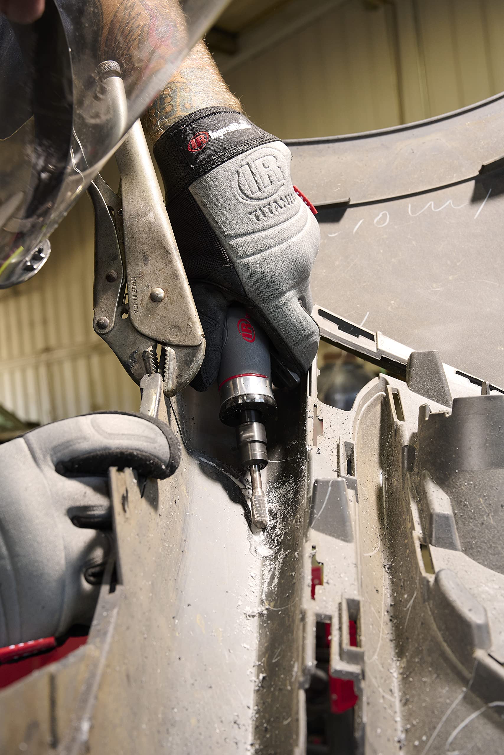 Ingersoll Rand 5108MAX ideal for vehicle repair and industrial tasks