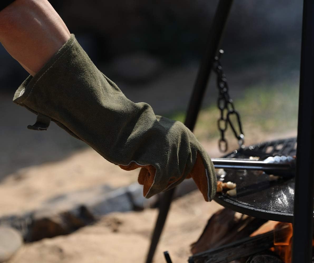INNO STAGE multi-function gloves suited for welding, gardening, and camping.