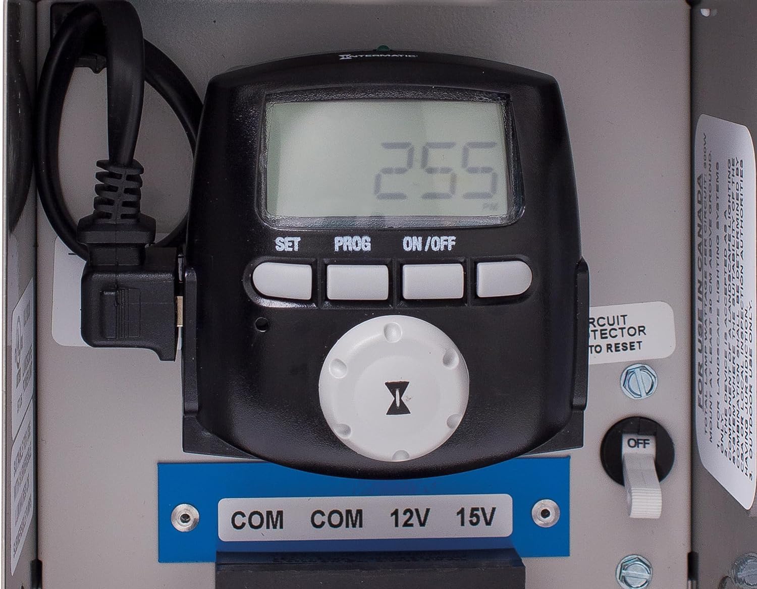 Intermatic DT200LT DST auto-setup simplifies daylight saving time adjustments