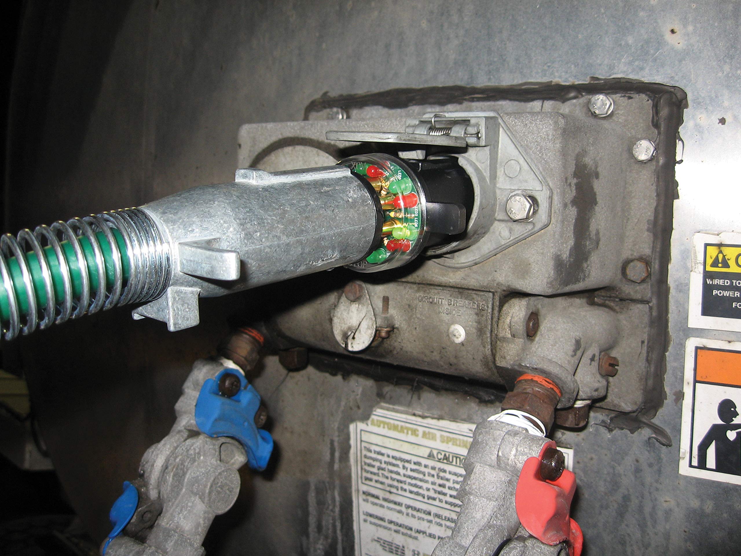 IPA 7865L rugged build designed for roadside troubleshooting.