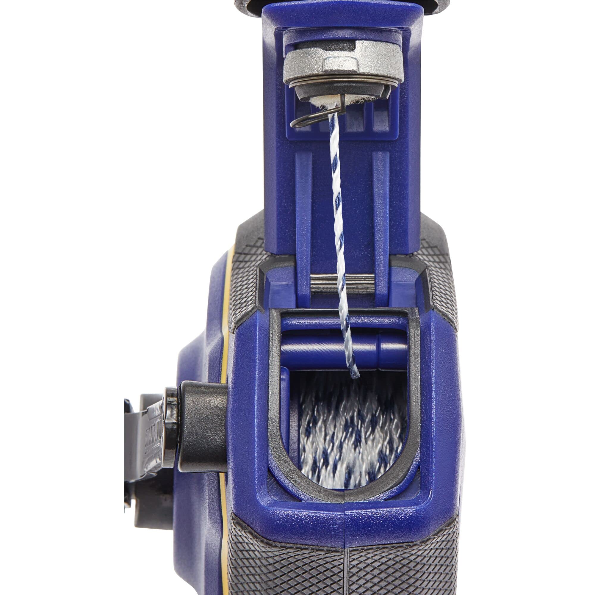 IRWIN durable spool minimizes line damage and chalk waste on site.
