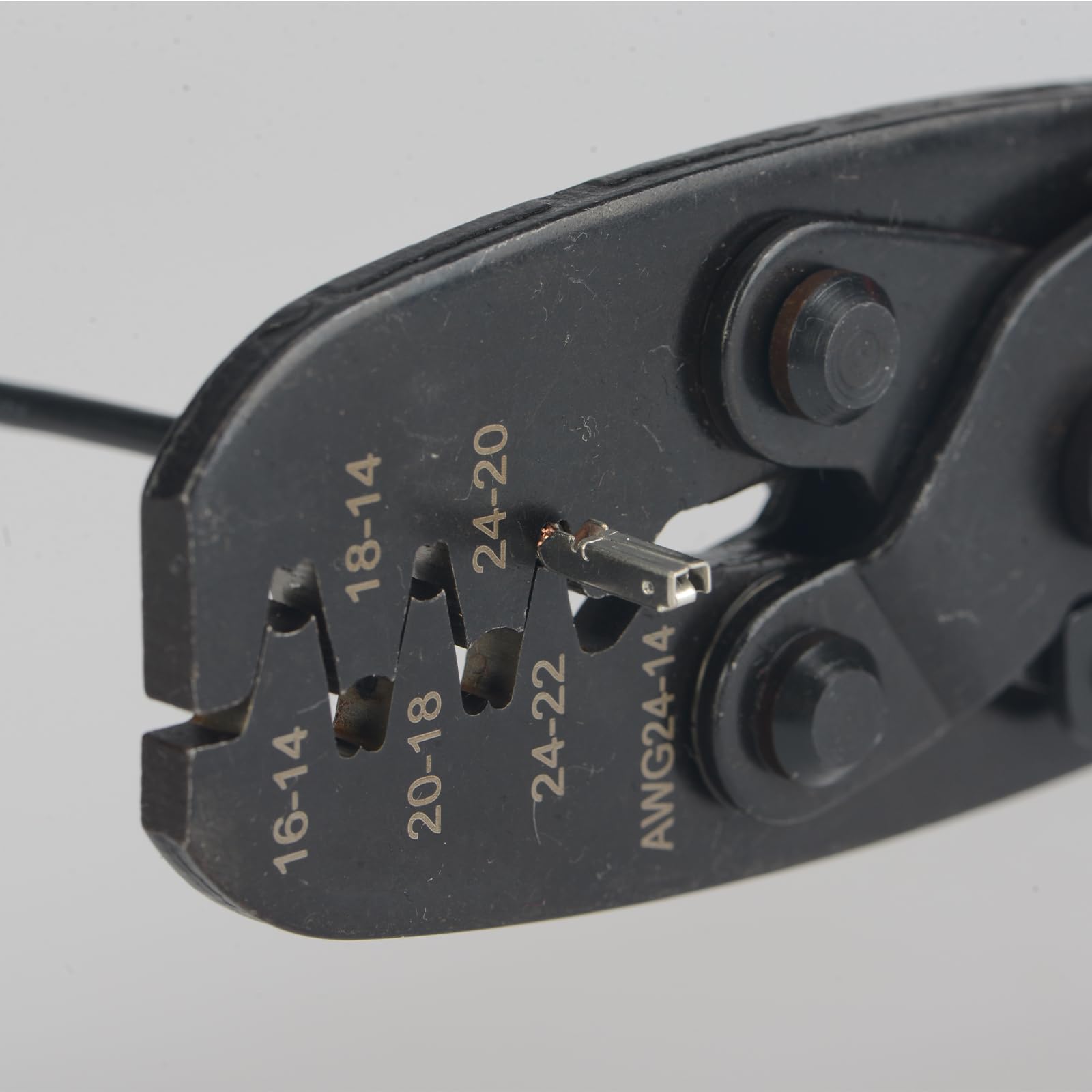 IWISS iCrimp is a practical choice for Harley electrical projects.