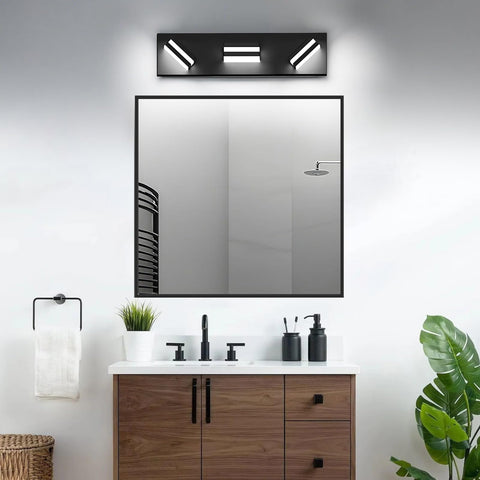 IZORRO dimmable bathroom light compatible with stepless dimmers.