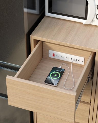 JACEPFY UL-listed outlet ensures safe power in daily use.