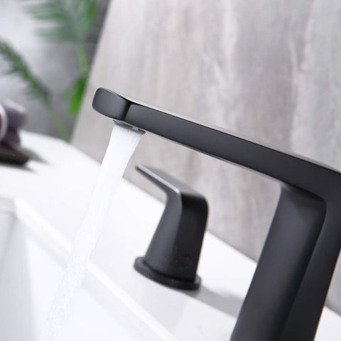 Jakarda lead-free 304 stainless steel construction supports safe, long-lasting bathroom performance.