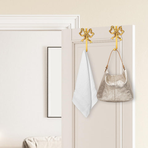 Two-pack JarThenaAMCS hooks provide balanced storage for entryways