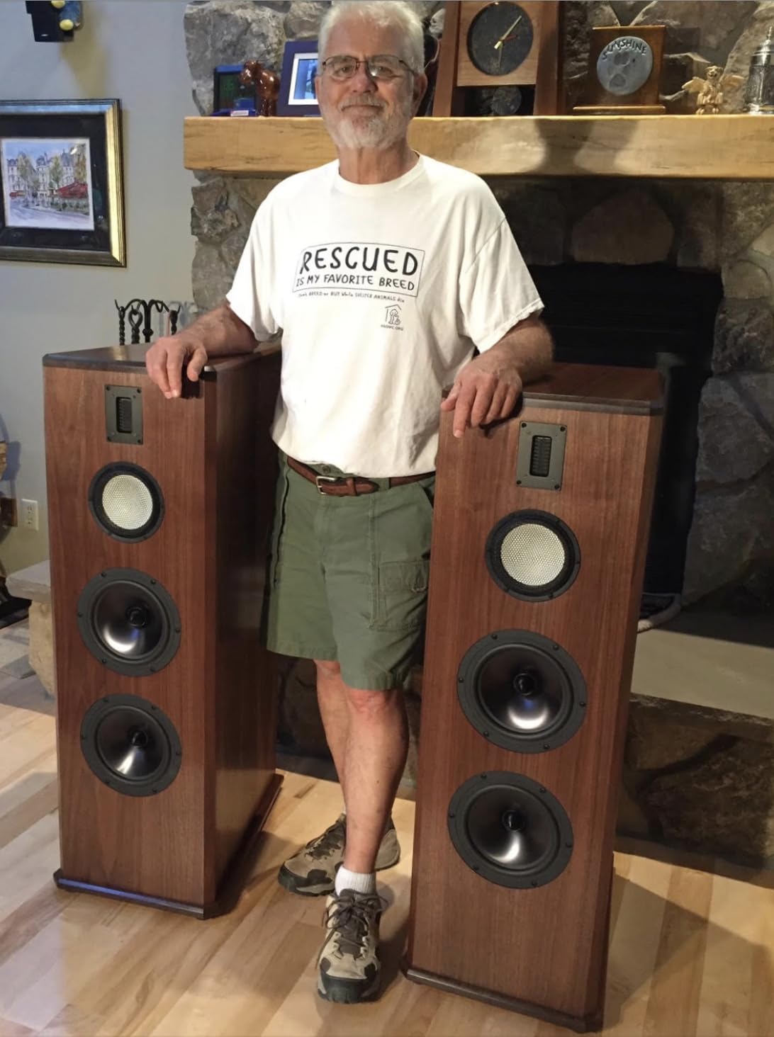 Jasper Model 200 durable acrylic build offers long-lasting woodworking accuracy.