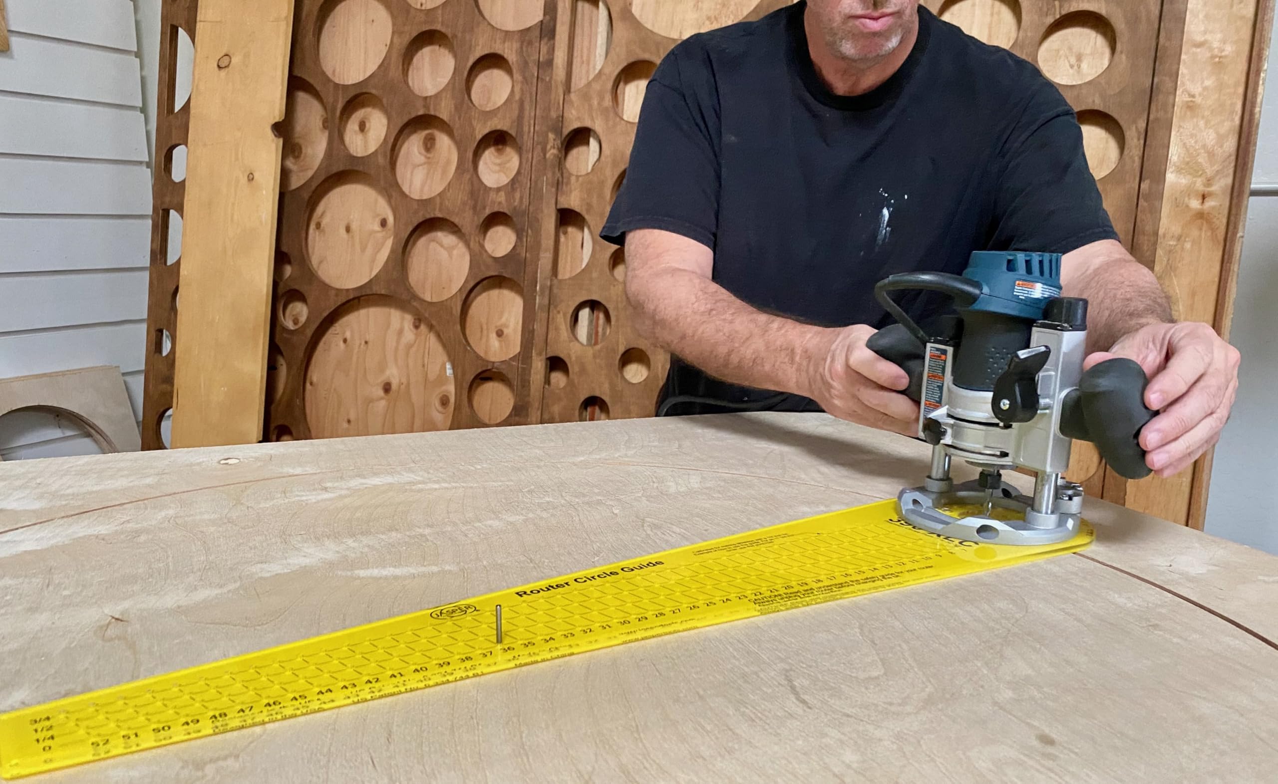 Jasper 390 XLC centering disc ensures consistent alignment on every job.