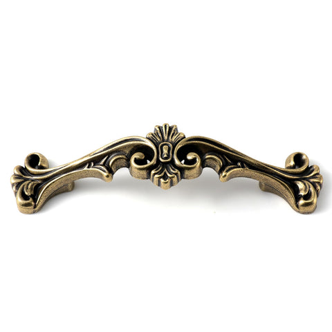 Jetland traditional cabinet pulls featuring ornate patterns for a refined vintage look.