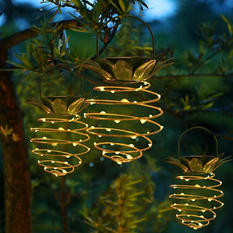 JHPGEOE solar-powered lantern enhances front-door welcome