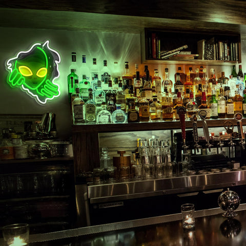 JIARODEY Alien Neon Sign party decor and night-time focal.