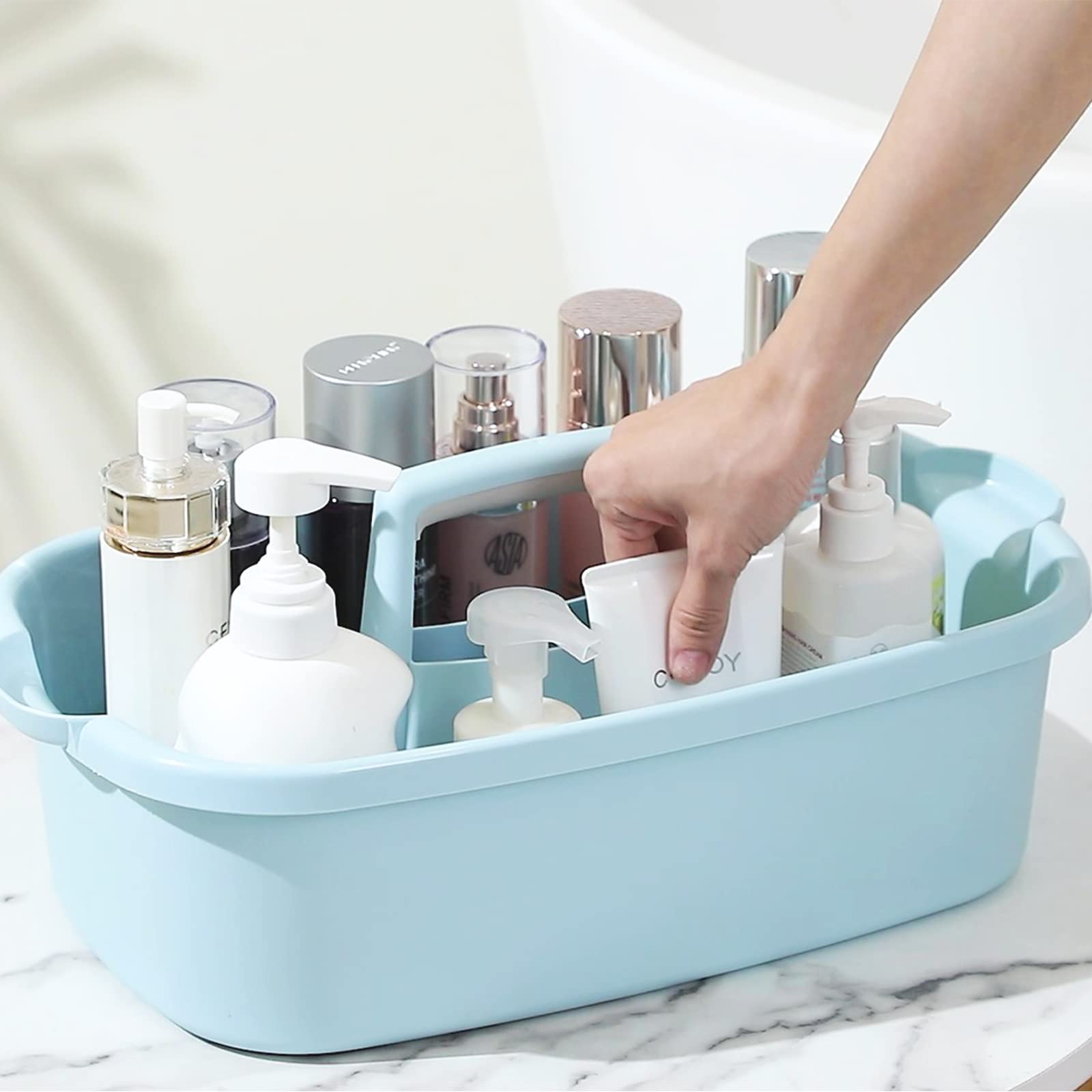 JiatuA garden and laundry setup showing versatile use