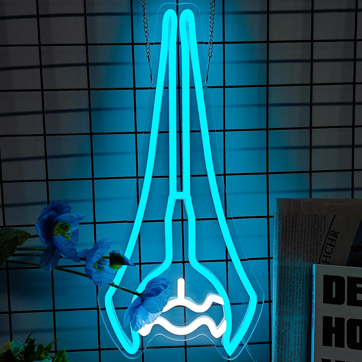 jjuunnttaao Energy Sword neon sign adds dramatic blue glow to wall decor.