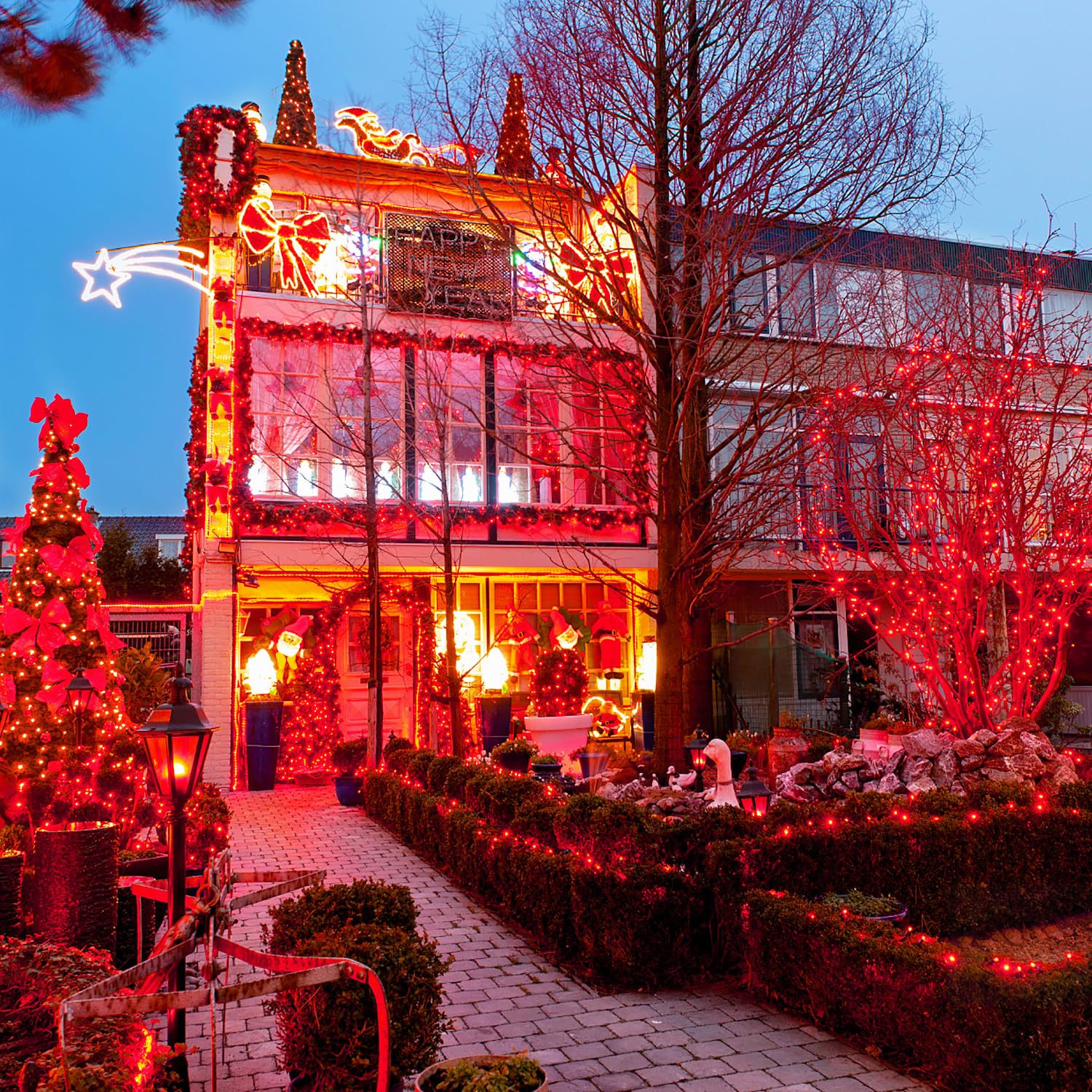 JMEXSUSS 200 LED red string lights deliver 66ft lit length for broad coverage