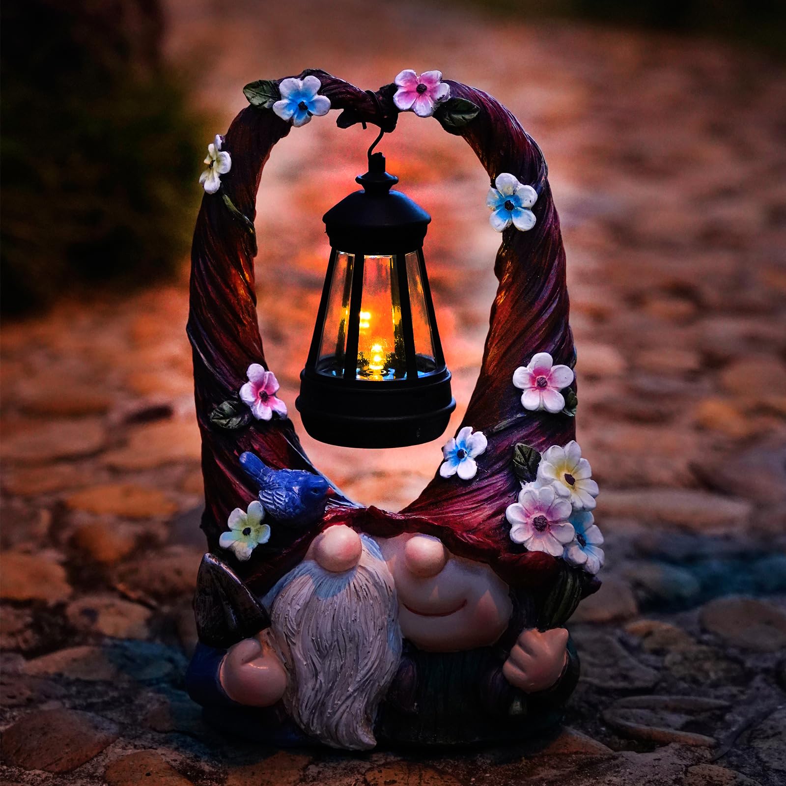 Joint Honglin couple gnomes solar lantern right view brighten evenings