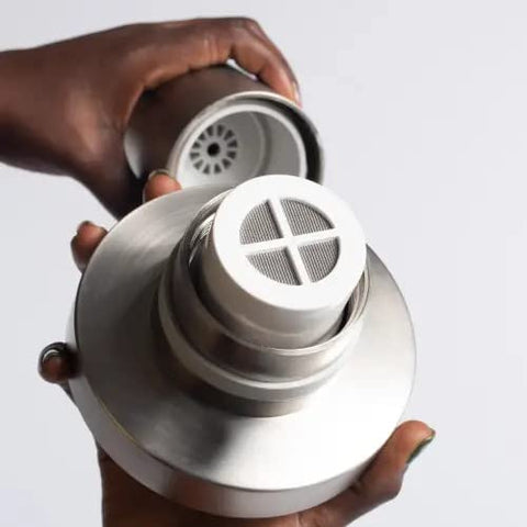 Jolie-filtered showerhead showing the filter inside the neck for optimal performance