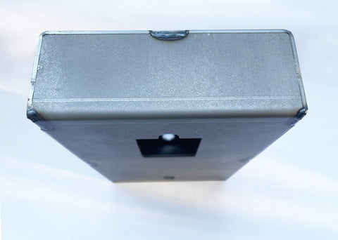 JOUNJIP GB2020 precut holes facilitate fast mounting on metal gates