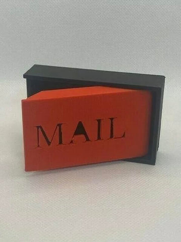 JSORM durable red flag signals mail reliably in outdoor conditions