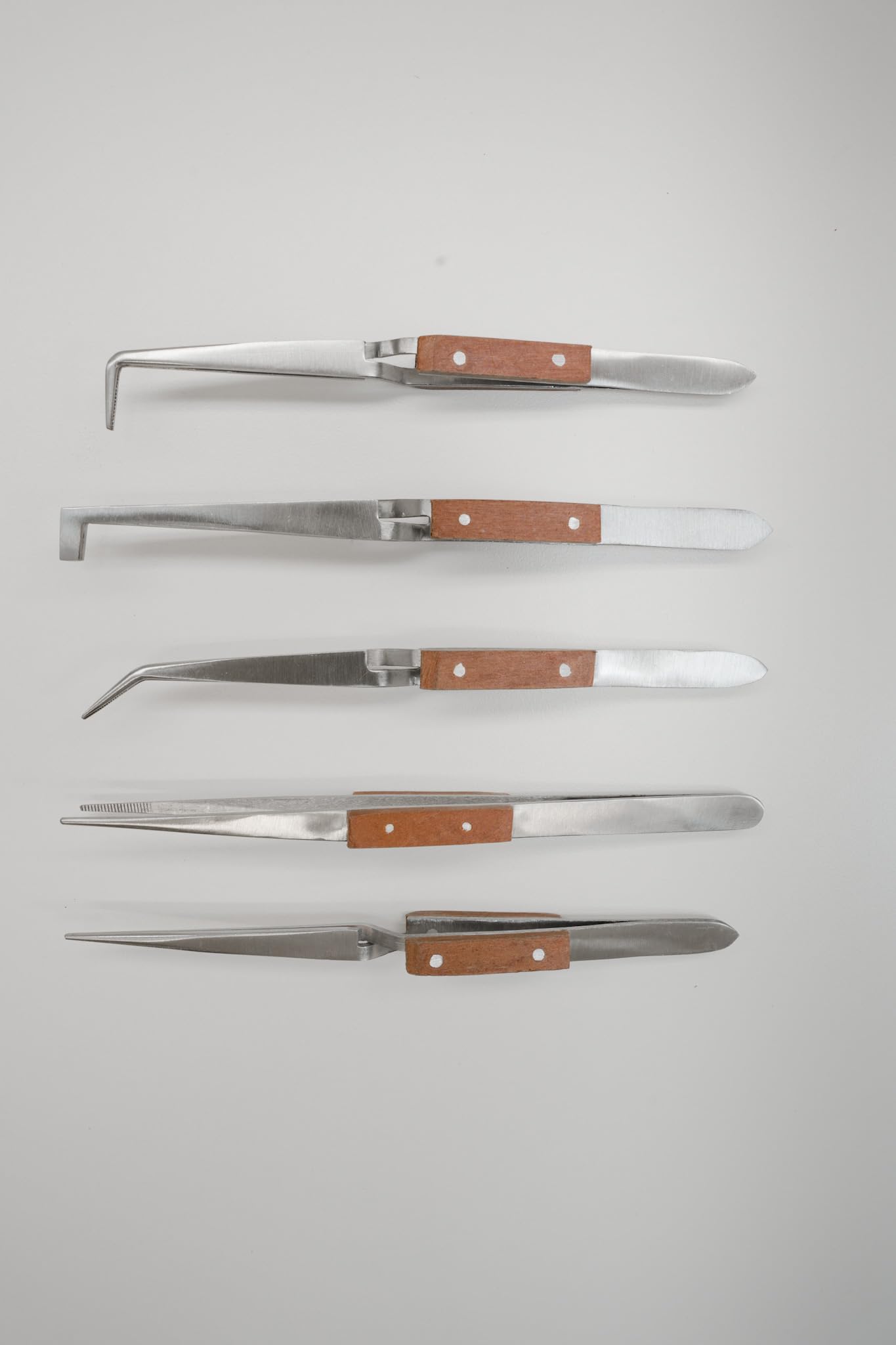 JTS Fiber Grip in-use photo demonstrating delicate handling