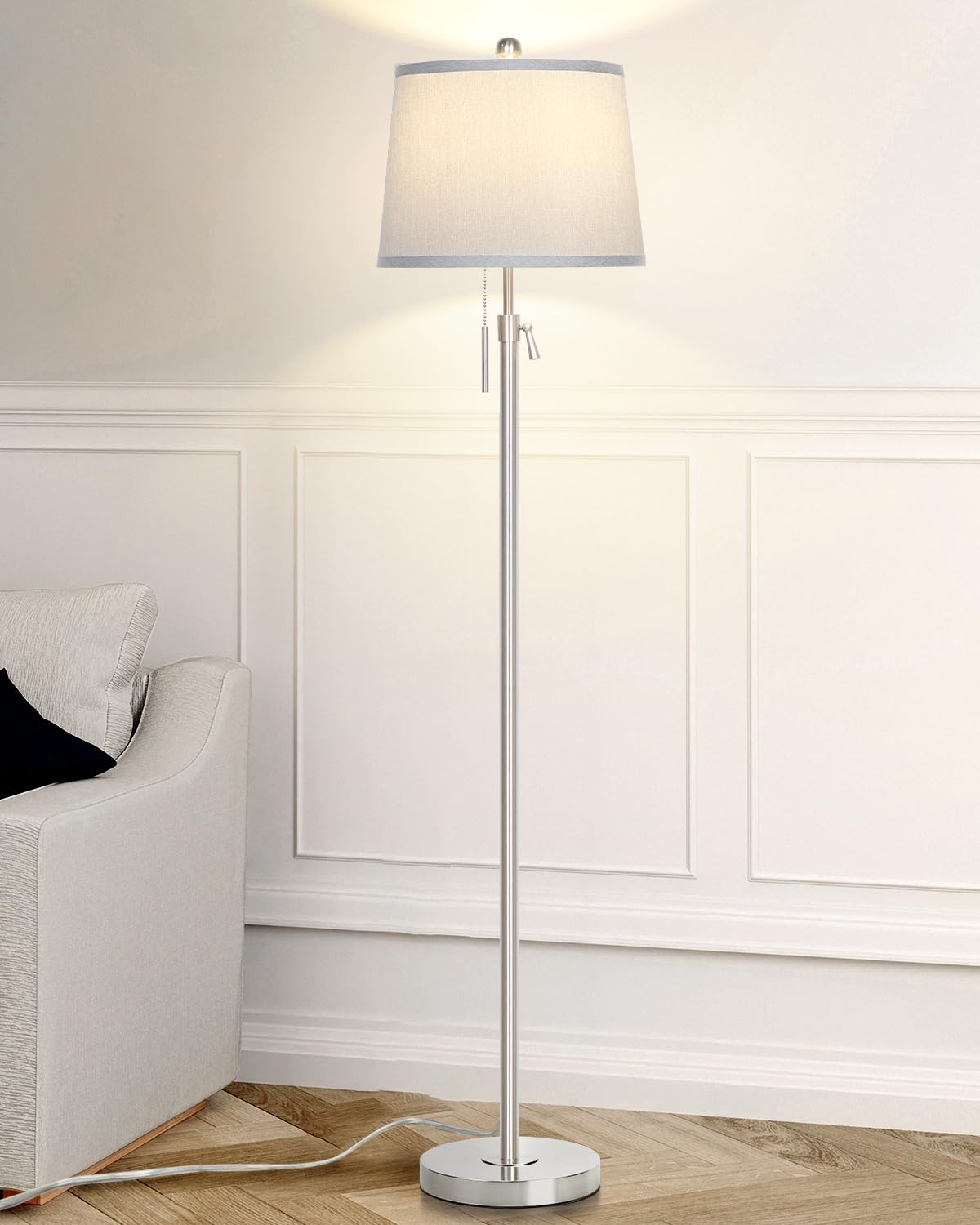 JUNNAI floor lamp with adjustable height for flexible living room lighting.