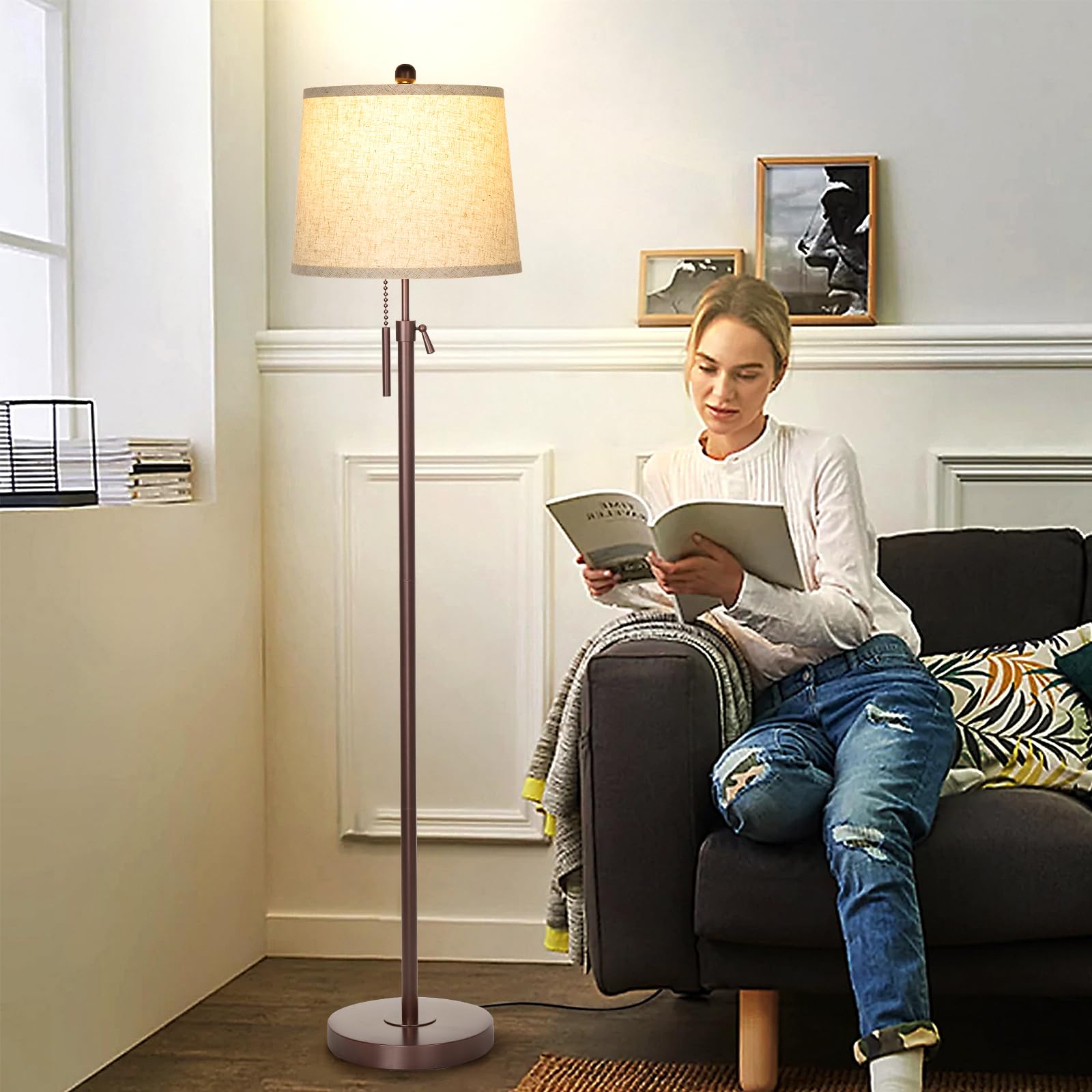 JUNNAI easy-assembly lamp that requires no tools.
