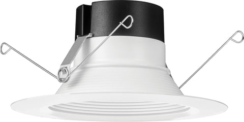 Juno E Series baffle-trim close-up shows glare-reducing design