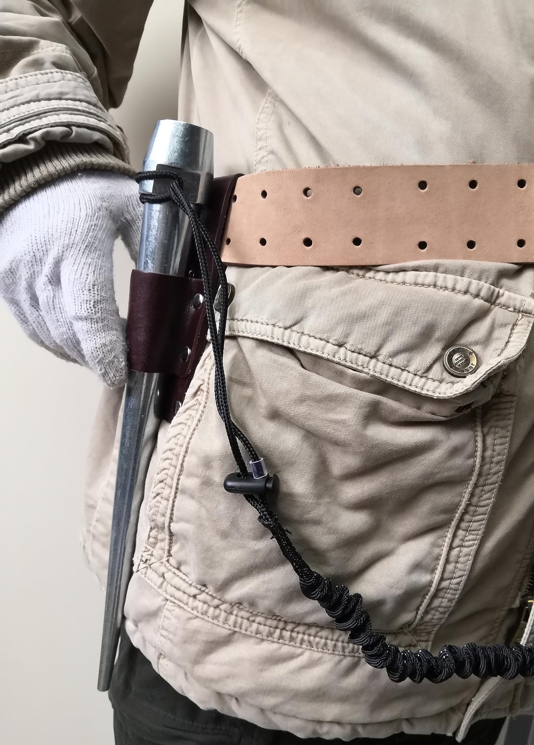 JXHONG bull-pin punches with tether promote secure storage during projects