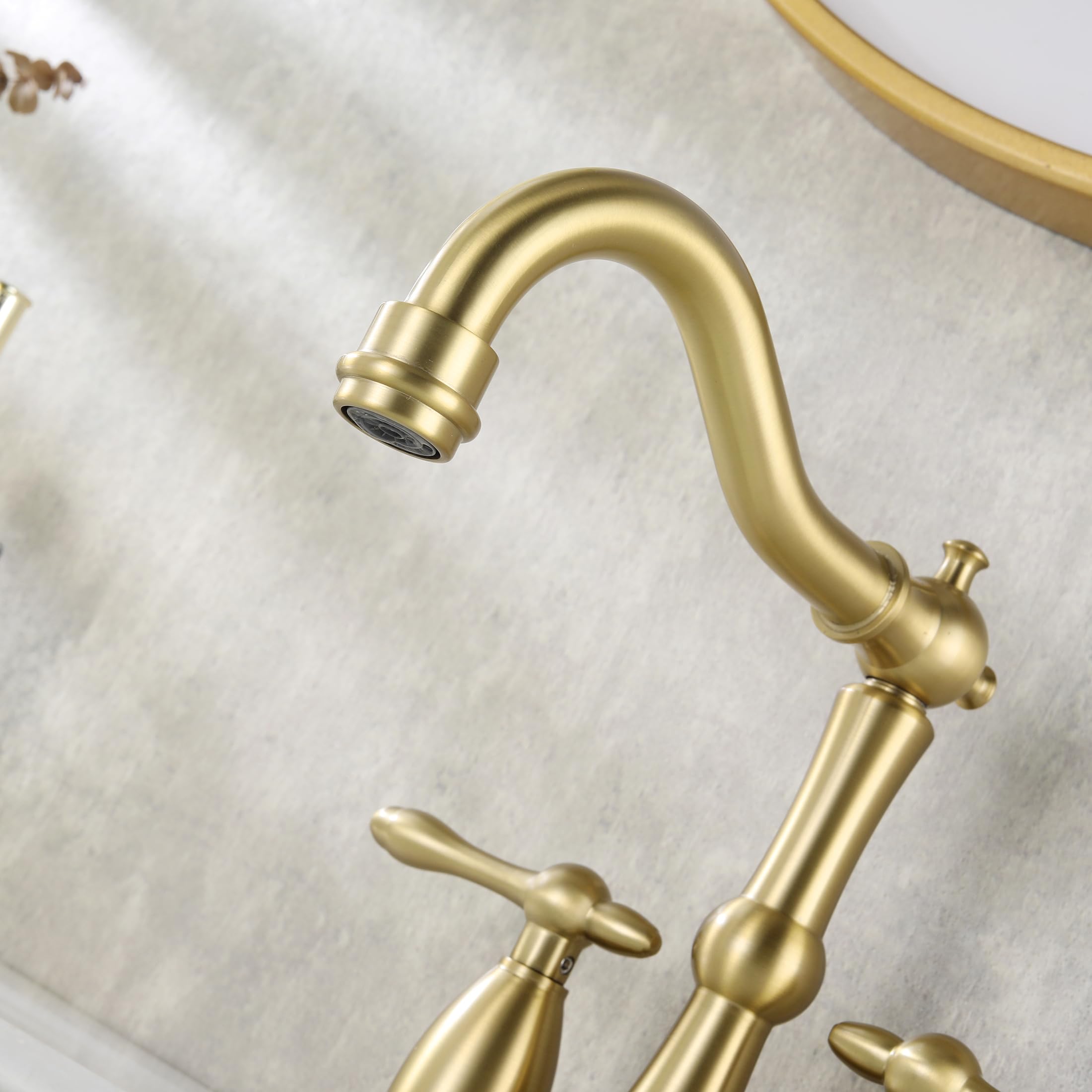 JXMMP brushed gold finish close-up emphasizing fingerprint resistance