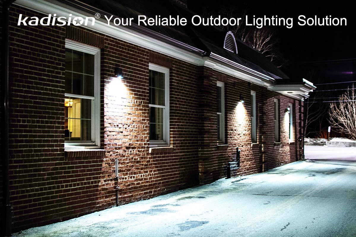 Kadision 100-277V universal voltage supports flexible power options.