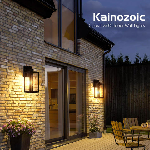 Kainozoic bottom panel helps dust and insect prevention.