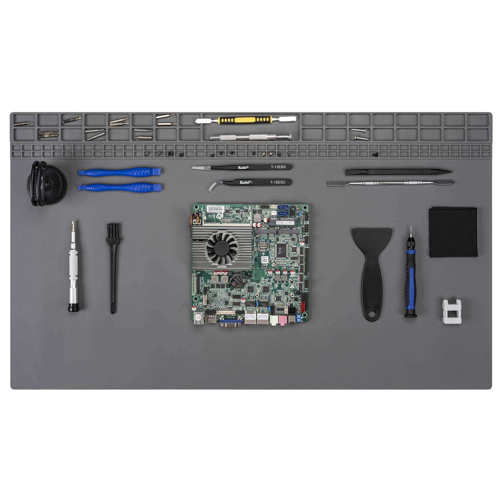Kaisi extra large soldering mat shows the 27.6 x 15.7 inch area for laptop repairs.