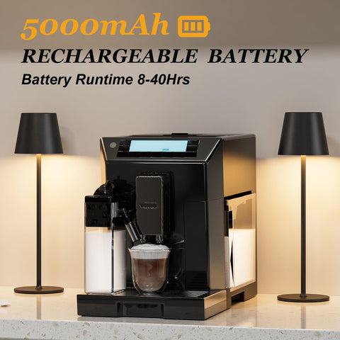 Kakanuo lamp charging via USB-C for quick power on dining table or patio