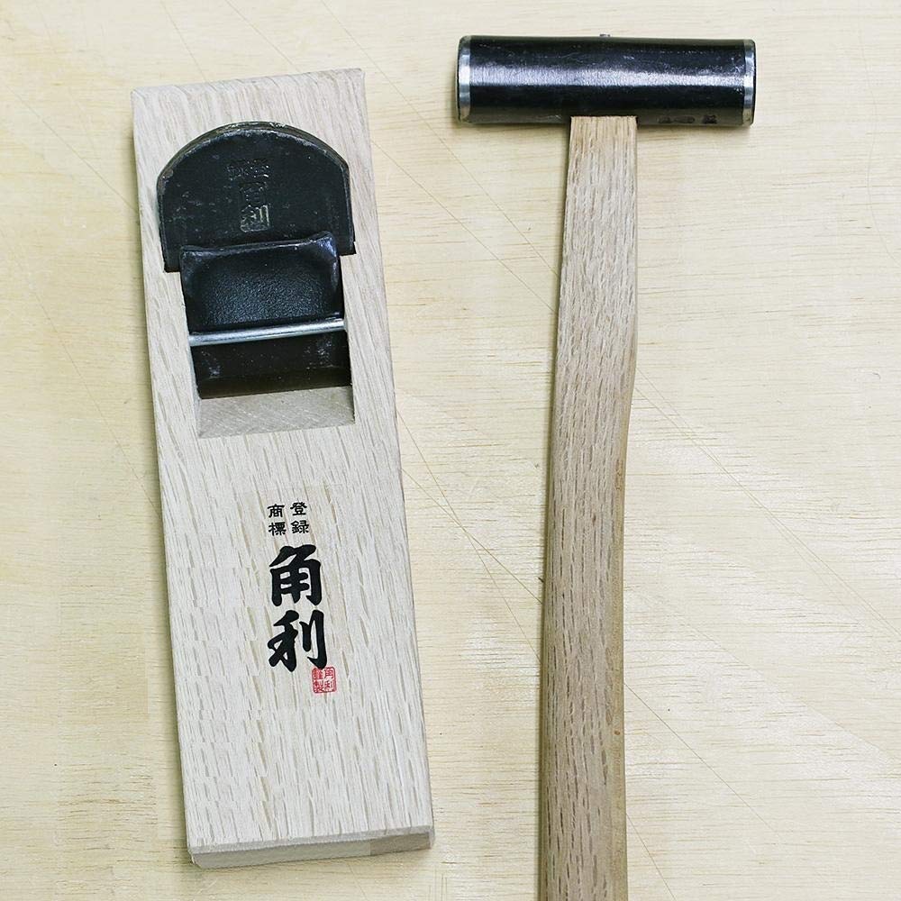KAKURI Genno hammer with double-faced head for versatile driving and finishing.