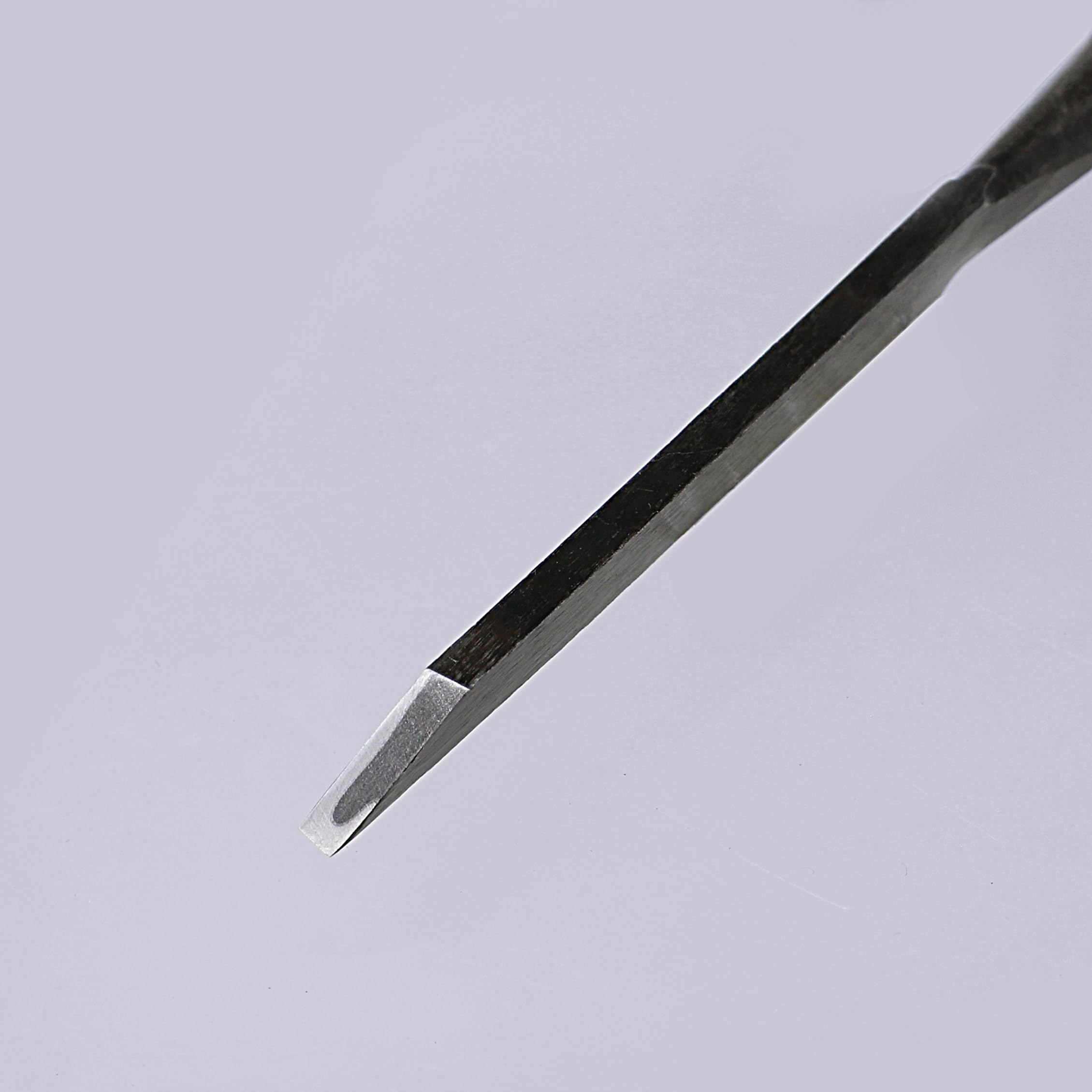 KAKURI laminated Japanese high-carbon steel blade for durable sharp edges.