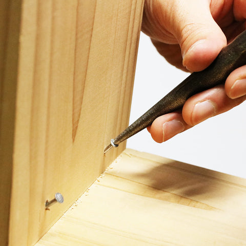 KAKURI Kugishime nail setter in use for flush seating.