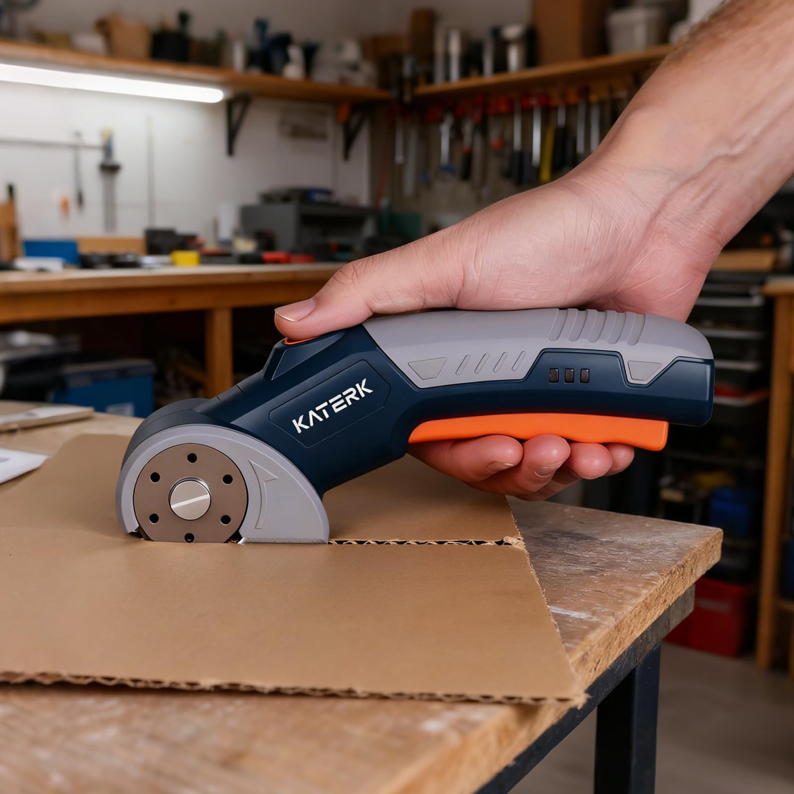 Katerk electric box cutter features a lightweight, ergonomic grip for comfortable use.