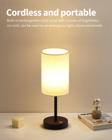 KDG table lamp enhances bedroom decor with minimalist style