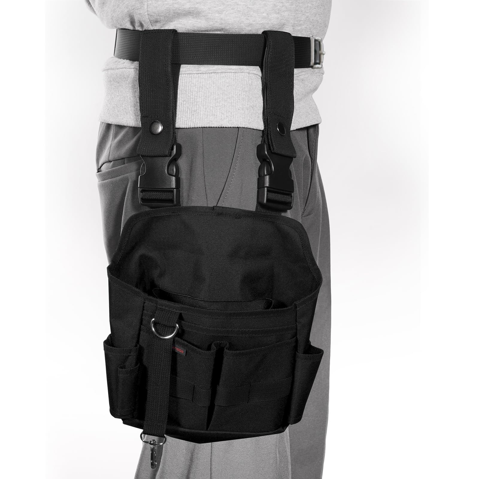 KENOBE ergonomic design with leg straps stays in place during climbs