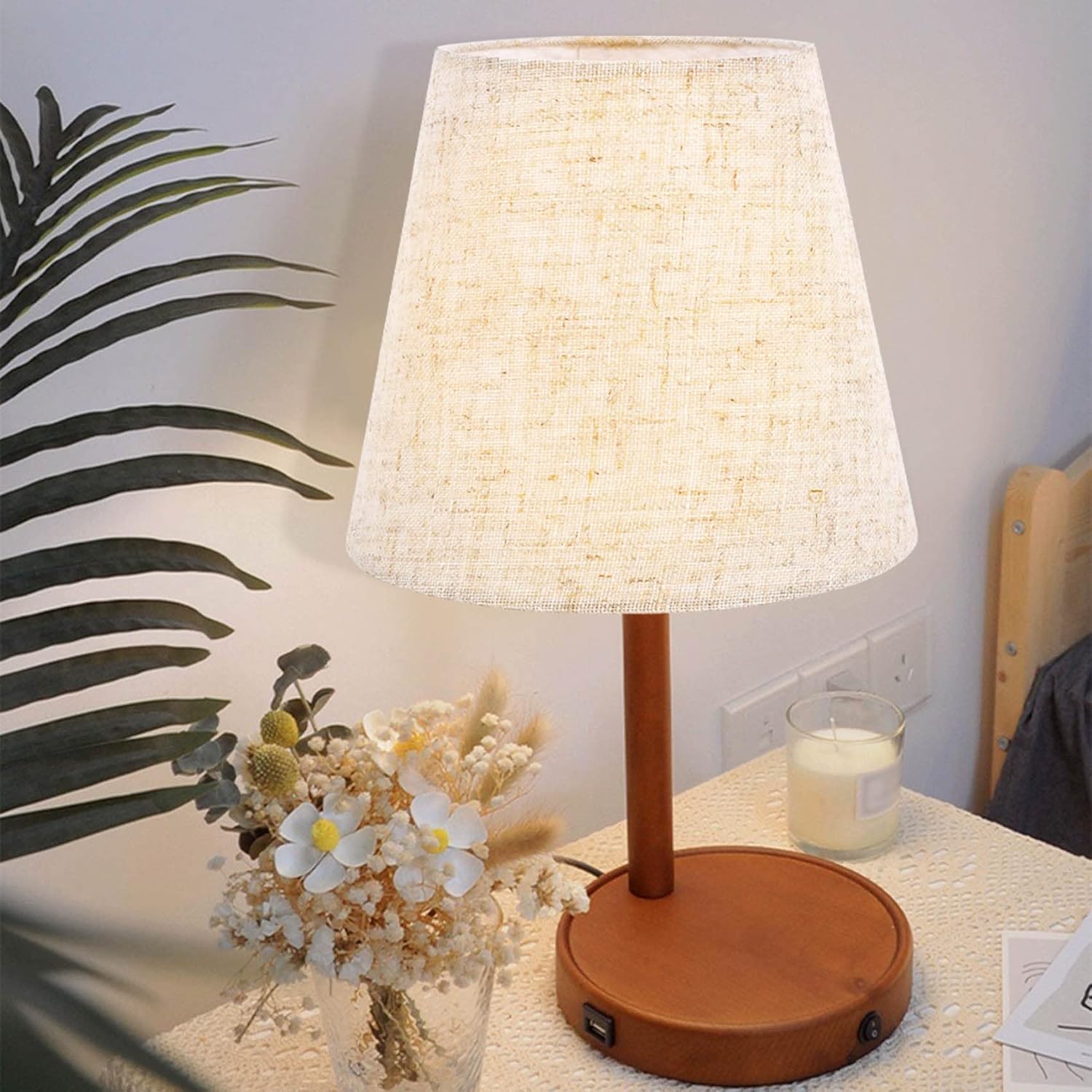 Kenqulio linen fabric glow softens dining room ambiance.