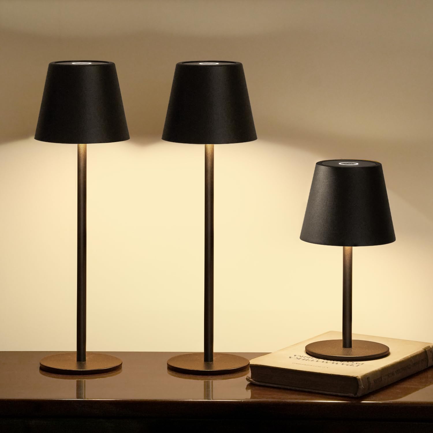 Keysays cordless table lamp pack shot, ideal for versatile home lighting setups.