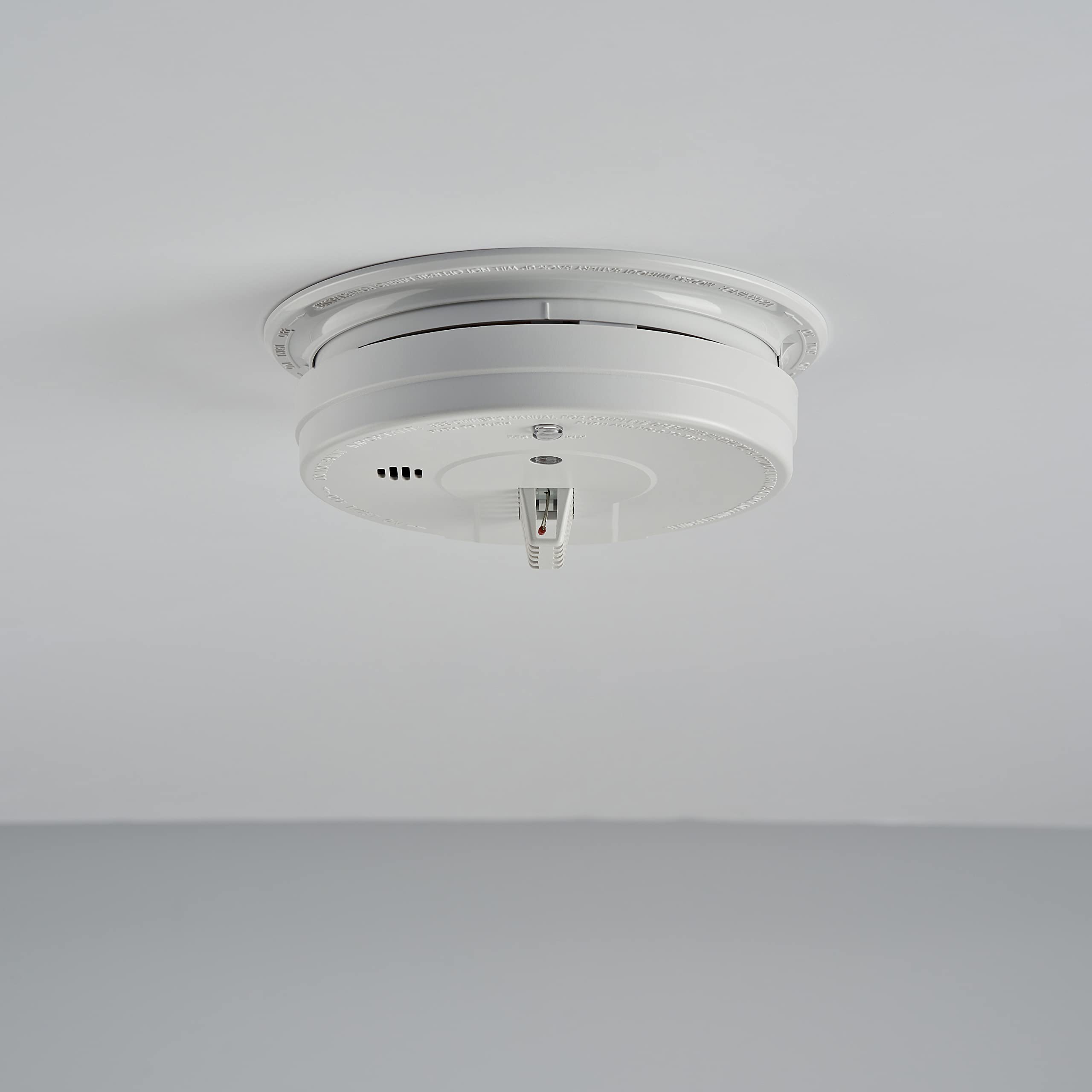 Kidde HD135F dual LEDs indicate power and sensor status clearly
