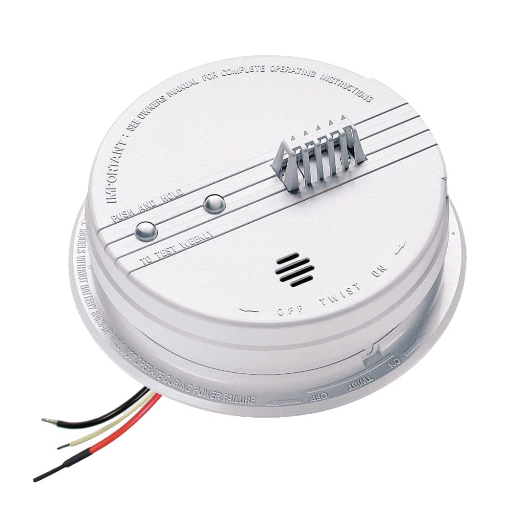 Kidde HD135F mounting with tamper-pin to deter tampering